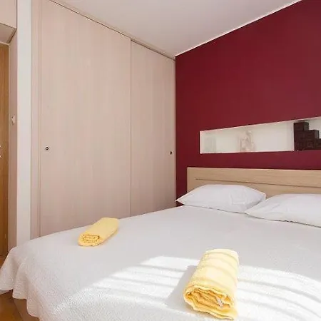 Dalma Girandella Apartment Zaboric