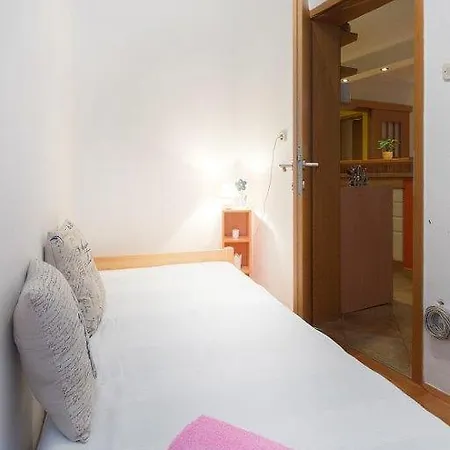Dalma Girandella Apartment Zaboric