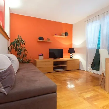 Apartment Dalma Girandella Zaboric