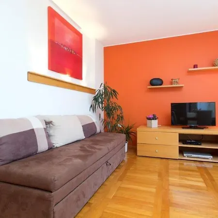 Apartment Dalma Girandella