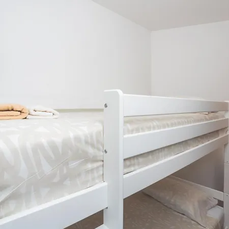 Apartman Dalma Girandella