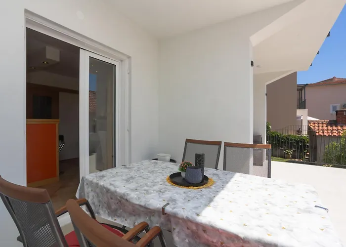 Dalma Girandella ז'אבוריץ'