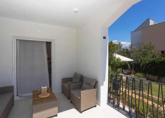 Dalma Girandella דירה