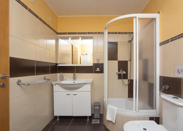 Dalma Girandella דירה